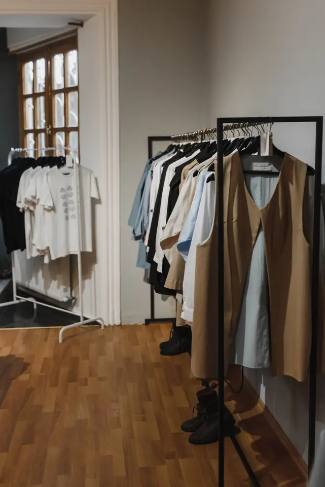 服装服饰行业配图